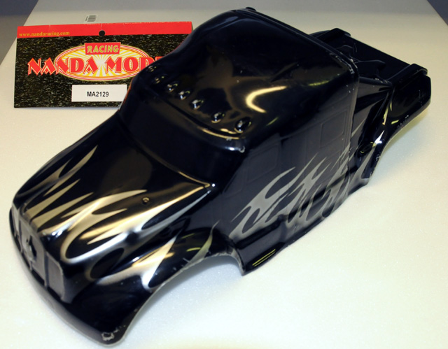 .NANDA MA2129 1/8 MONSTER, SAVAGE Body Shell (Black/Silver) .NANDA MA2129 1/8 MONSTER, SAVAGE Body Shell (Black/Silver)